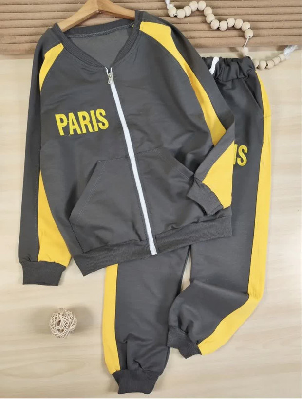 ست سویشرت و شلوار اسپرت دخترانه و پسرانه مدلPARIS سایز بندی ۵۰،۵۵،۶۰،۶۵