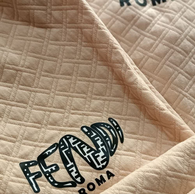 ست بلوز و شلوار ژاکارد مدل fendi طرح اسپرت سایز بندی ۴۰ ،۴۵،۵۰،۵۵،۶۰،۶۵